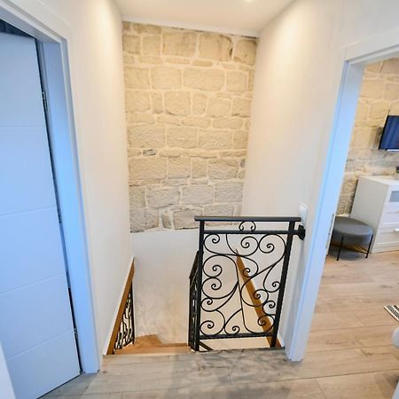 Apartment Lavanda - Suite Sinj Ngoại thất bức ảnh