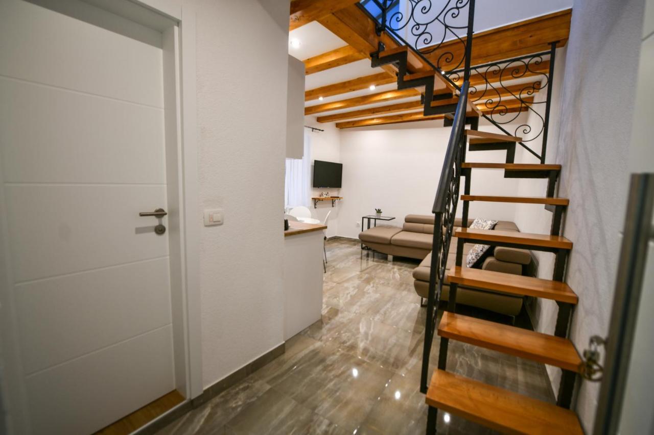 Apartment Lavanda - Suite Sinj Ngoại thất bức ảnh